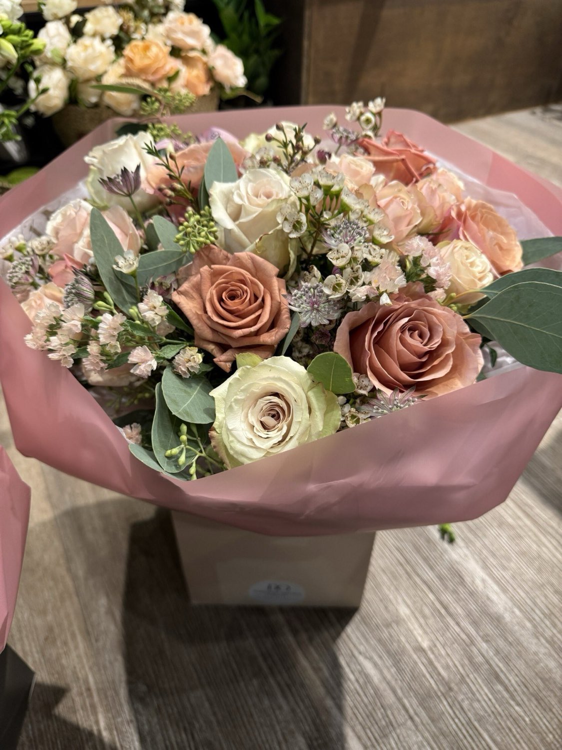 Cappuccino bouquet, floral arrangement from our North London studio by Dancing Orchid, North London florist